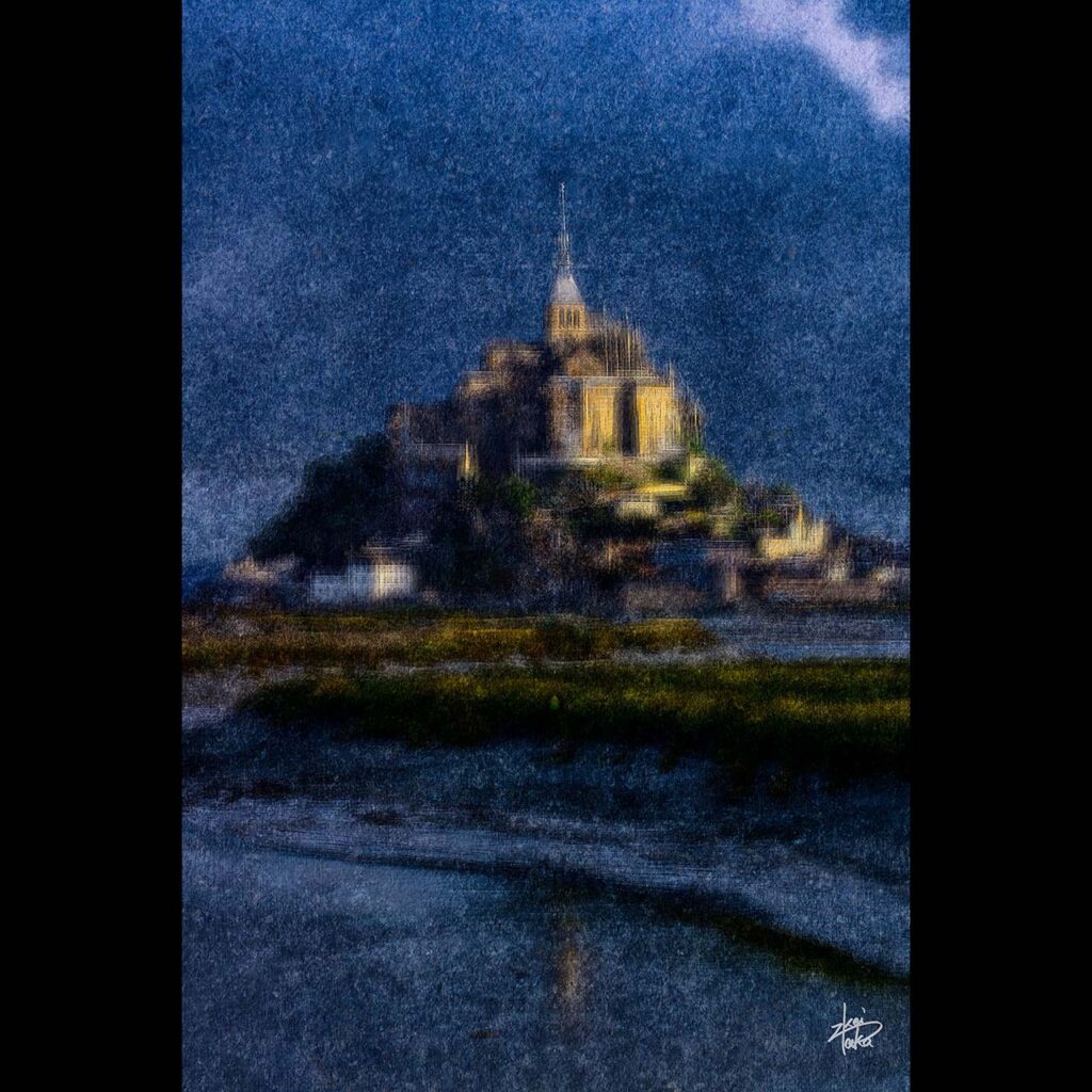 Mont Saint-Michel shining in the morning sun