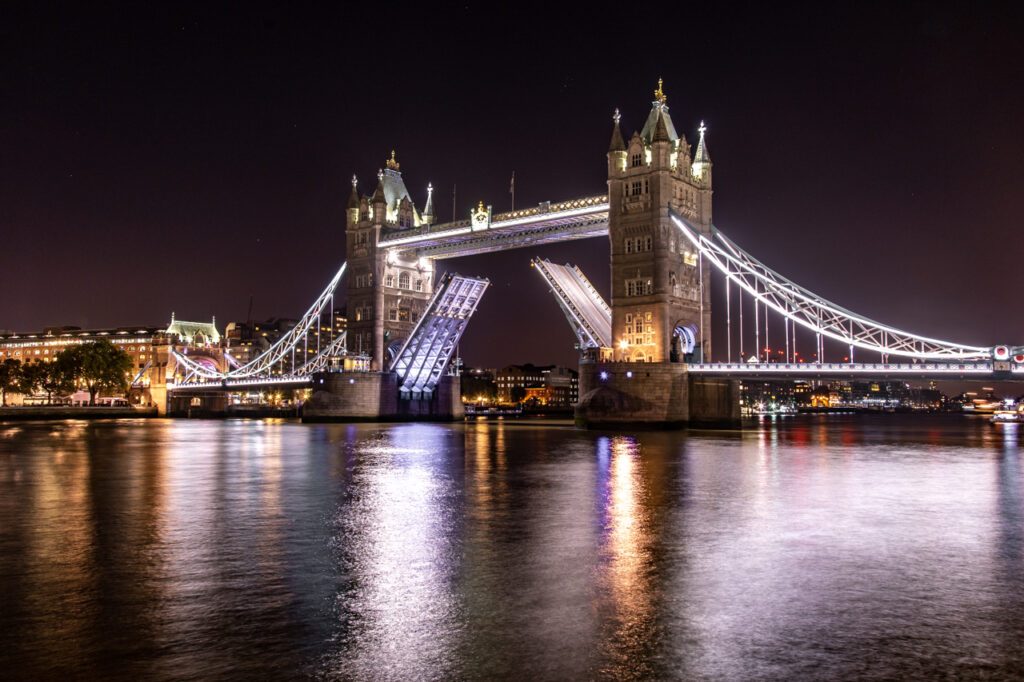 London
London Bridge