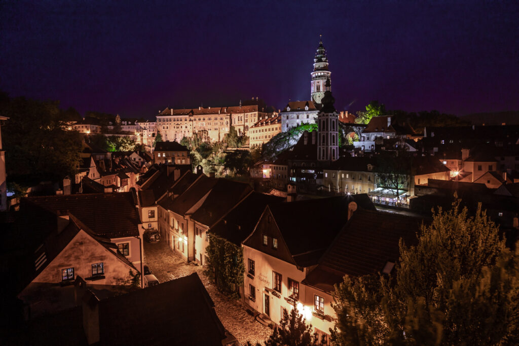 Cesky Krumlov、night view of Old Town