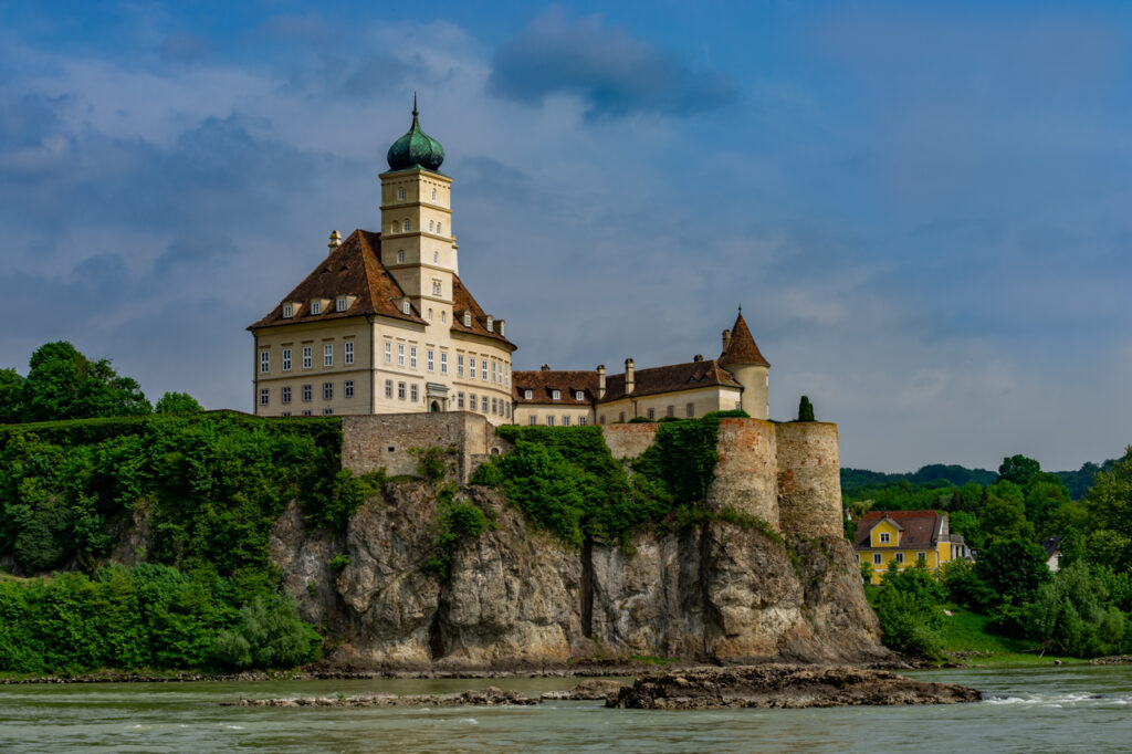 Schönbühl Castle