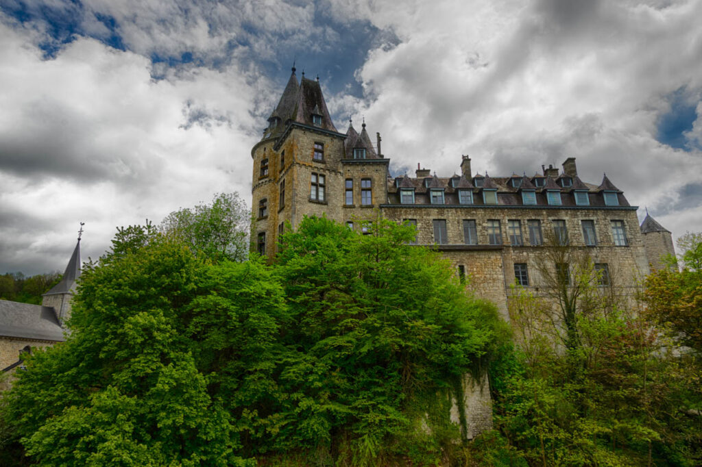 Durbuy, a tourist city with a long history that developed around a medieval castle