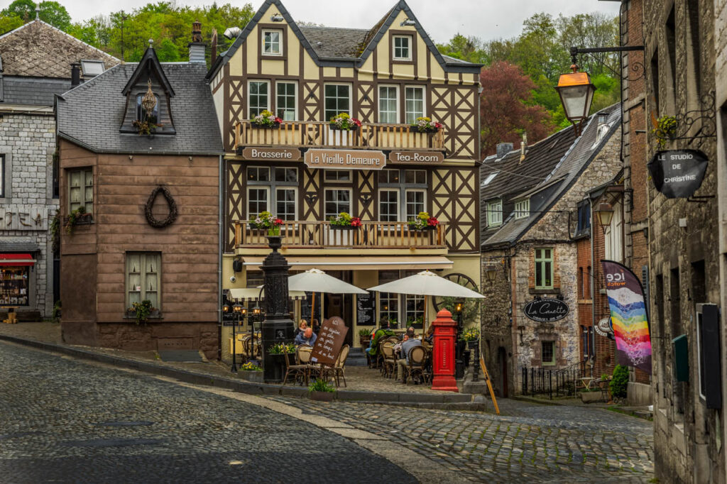 Durbuy, a tourist city with a long history that developed around a medieval castle