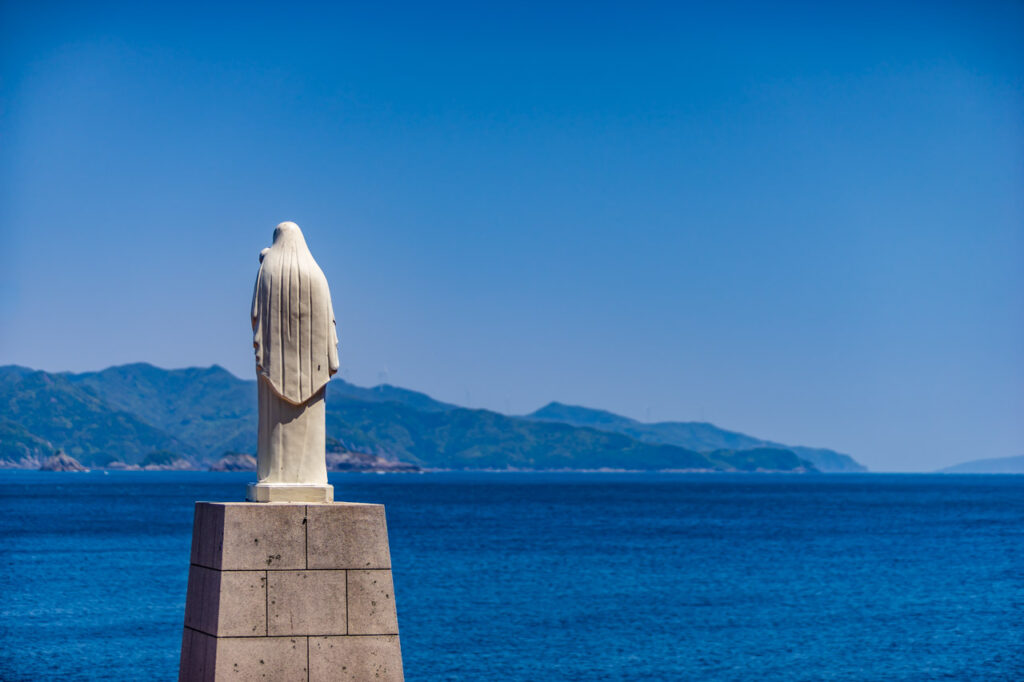 Statue of Our Lady of Hope for safe voyages