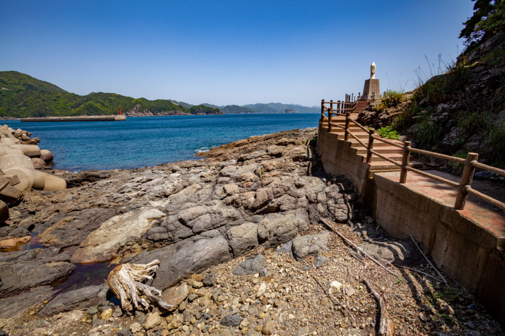 Statue of Our Lady of Hope for safe voyages