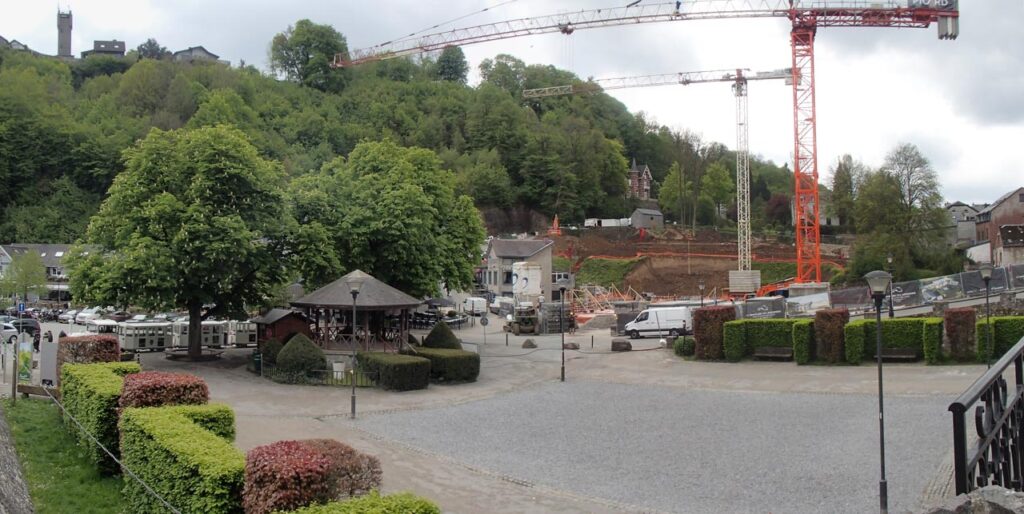 Durbuy, a tourist city with a long history that developed around a medieval castle