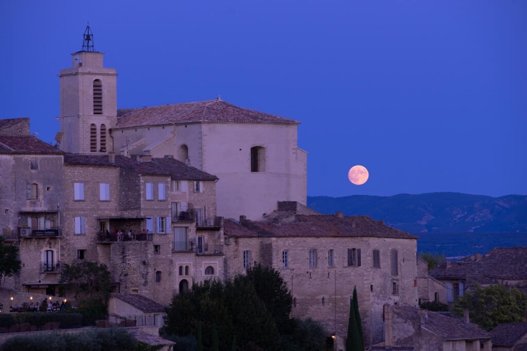 Gordes,one of the most beautiful villages in France