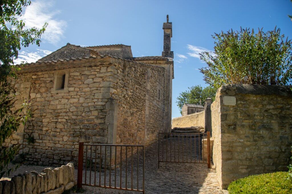 Saint-Pantaléon,a small but beautiful village in the south of France